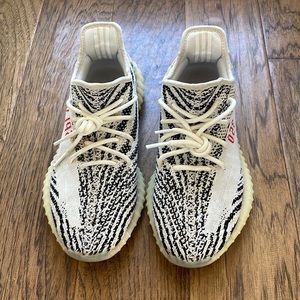 Yeezy 350 v2 zebras